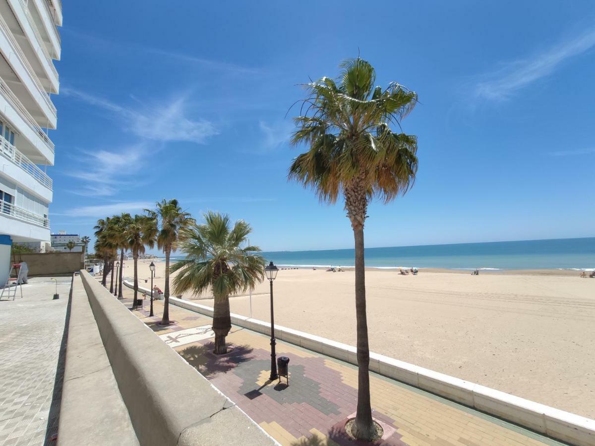 Apartamento Sea Views Rota Bagian luar foto